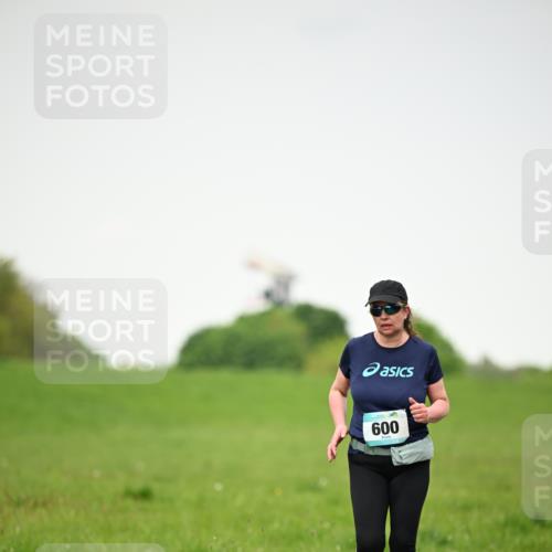 10.05.2026 - 8. Wedeler Halbmarathon Dr. Thomas Lammeyer http://msf.ph/oto/9714284 10.05.2026 12:19:09 Laufen 600 meine-sportfotos.de