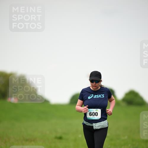10.05.2026 - 8. Wedeler Halbmarathon Dr. Thomas Lammeyer http://msf.ph/oto/9714297 10.05.2026 12:19:10 Laufen 600 meine-sportfotos.de