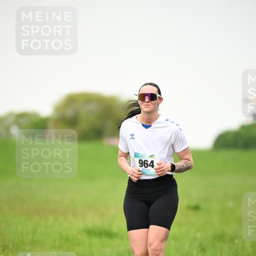 10.05.2026 - 8. Wedeler Halbmarathon Dr. Thomas Lammeyer http://msf.ph/oto/9714314 10.05.2026 12:19:25 Laufen 964 meine-sportfotos.de