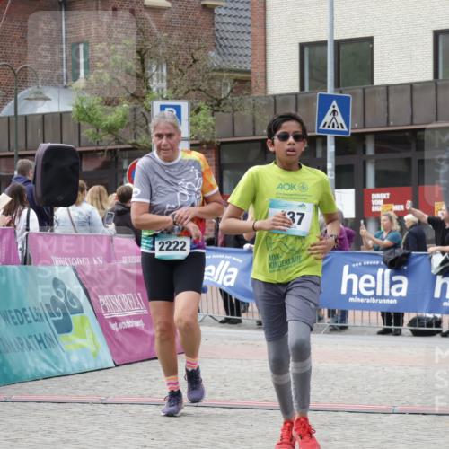 10.05.2026 - 8. Wedeler Halbmarathon Yannick Fuchs http://msf.ph/oto/9714373 10.05.2026 11:30:12 Ziel 437, 655, 806, 2014, 2089, 2147, 2222 meine-sportfotos.de