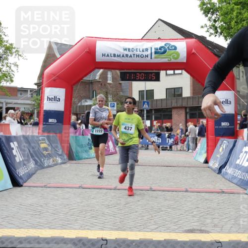 10.05.2026 - 8. Wedeler Halbmarathon Yannick Fuchs http://msf.ph/oto/9714390 10.05.2026 11:30:13 Ziel 437, 806, 2014, 2089, 2222 meine-sportfotos.de