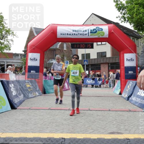 10.05.2026 - 8. Wedeler Halbmarathon Yannick Fuchs http://msf.ph/oto/9714393 10.05.2026 11:30:13 Ziel 437, 806, 2014, 2089, 2222 meine-sportfotos.de