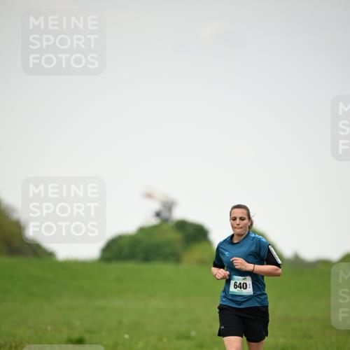 10.05.2026 - 8. Wedeler Halbmarathon Dr. Thomas Lammeyer http://msf.ph/oto/9714395 10.05.2026 12:20:07 Laufen 640 meine-sportfotos.de