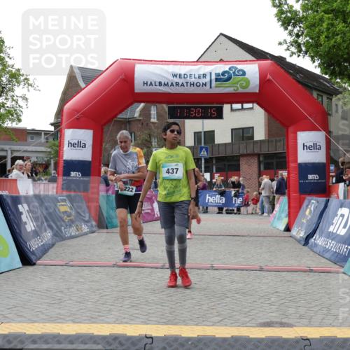 10.05.2026 - 8. Wedeler Halbmarathon Yannick Fuchs http://msf.ph/oto/9714396 10.05.2026 11:30:14 Ziel 437, 806, 2014, 2089, 2222 meine-sportfotos.de