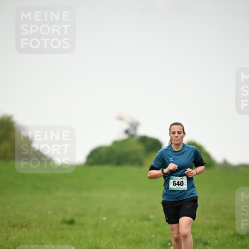 10.05.2026 - 8. Wedeler Halbmarathon Dr. Thomas Lammeyer http://msf.ph/oto/9714400 10.05.2026 12:20:07 Laufen 640 meine-sportfotos.de