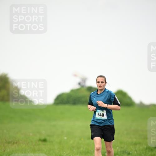 10.05.2026 - 8. Wedeler Halbmarathon Dr. Thomas Lammeyer http://msf.ph/oto/9714405 10.05.2026 12:20:08 Laufen 640 meine-sportfotos.de