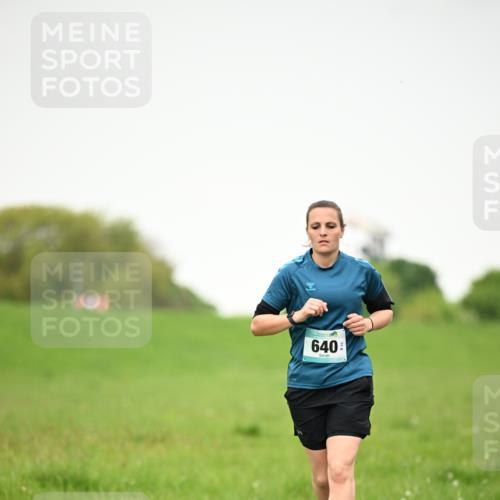 10.05.2026 - 8. Wedeler Halbmarathon Dr. Thomas Lammeyer http://msf.ph/oto/9714419 10.05.2026 12:20:09 Laufen 640 meine-sportfotos.de