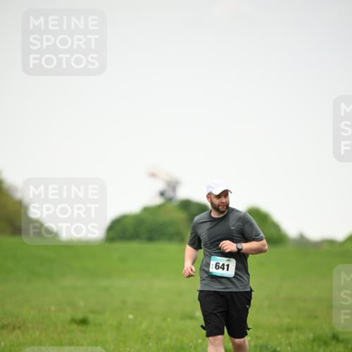 10.05.2026 - 8. Wedeler Halbmarathon Dr. Thomas Lammeyer http://msf.ph/oto/9714441 10.05.2026 12:20:27 Laufen 641 meine-sportfotos.de