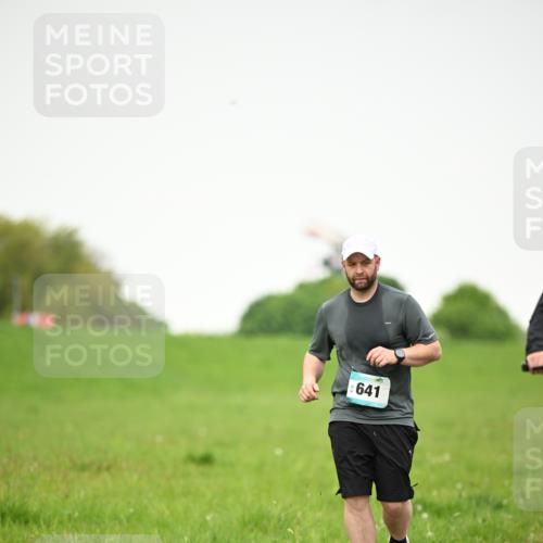 10.05.2026 - 8. Wedeler Halbmarathon Dr. Thomas Lammeyer http://msf.ph/oto/9714450 10.05.2026 12:20:27 Laufen 641 meine-sportfotos.de