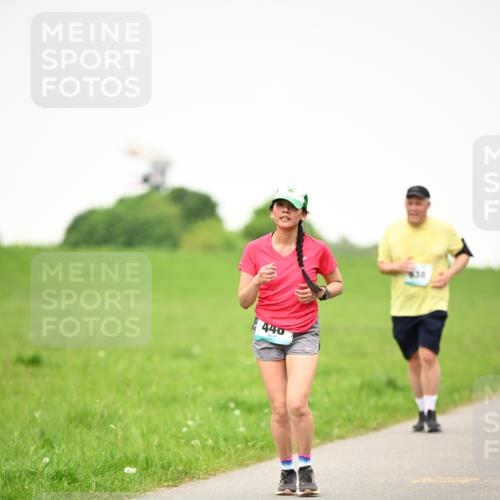 10.05.2026 - 8. Wedeler Halbmarathon Dr. Thomas Lammeyer http://msf.ph/oto/9714463 10.05.2026 12:20:33 Laufen 440 meine-sportfotos.de