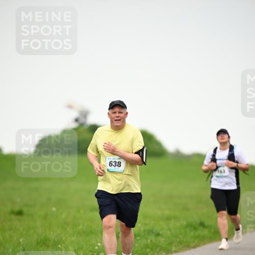 10.05.2026 - 8. Wedeler Halbmarathon Dr. Thomas Lammeyer http://msf.ph/oto/9714489 10.05.2026 12:20:37 Laufen 638, 163 meine-sportfotos.de