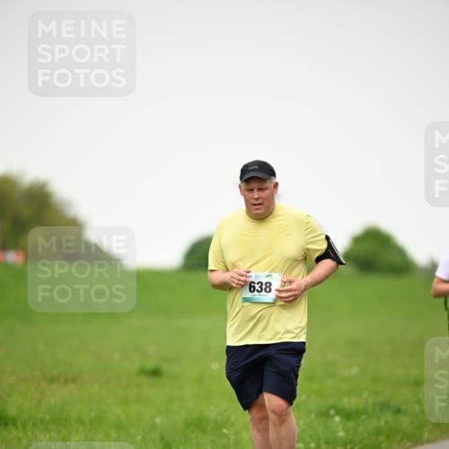 10.05.2026 - 8. Wedeler Halbmarathon Dr. Thomas Lammeyer http://msf.ph/oto/9714499 10.05.2026 12:20:38 Laufen 638 meine-sportfotos.de
