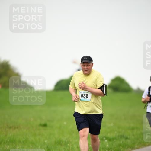 10.05.2026 - 8. Wedeler Halbmarathon Dr. Thomas Lammeyer http://msf.ph/oto/9714500 10.05.2026 12:20:38 Laufen 834, 638 meine-sportfotos.de