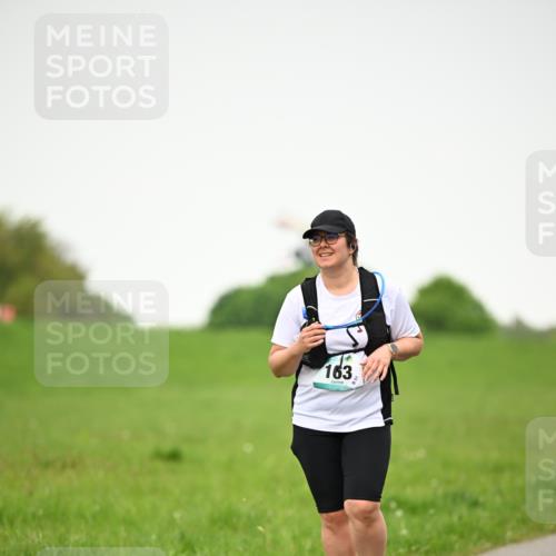 10.05.2026 - 8. Wedeler Halbmarathon Dr. Thomas Lammeyer http://msf.ph/oto/9714527 10.05.2026 12:20:42 Laufen 163 meine-sportfotos.de