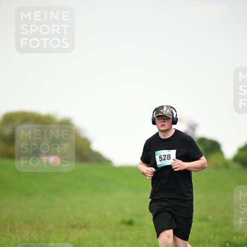 10.05.2026 - 8. Wedeler Halbmarathon Dr. Thomas Lammeyer http://msf.ph/oto/9714629 10.05.2026 12:21:41 Laufen 528 meine-sportfotos.de
