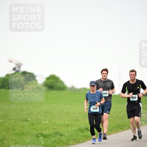 10.05.2026 - 8. Wedeler Halbmarathon Dr. Thomas Lammeyer http://msf.ph/oto/9714654 10.05.2026 12:21:50 Laufen 304, 404, 405 meine-sportfotos.de