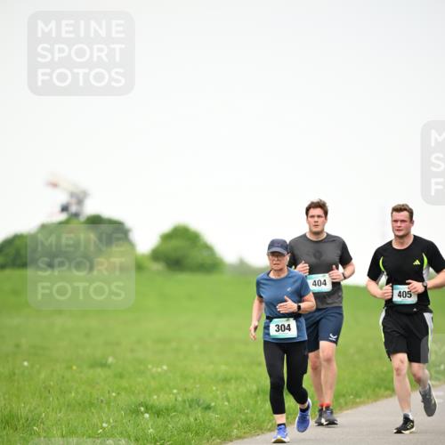 10.05.2026 - 8. Wedeler Halbmarathon Dr. Thomas Lammeyer http://msf.ph/oto/9714661 10.05.2026 12:21:50 Laufen 304, 404, 405 meine-sportfotos.de