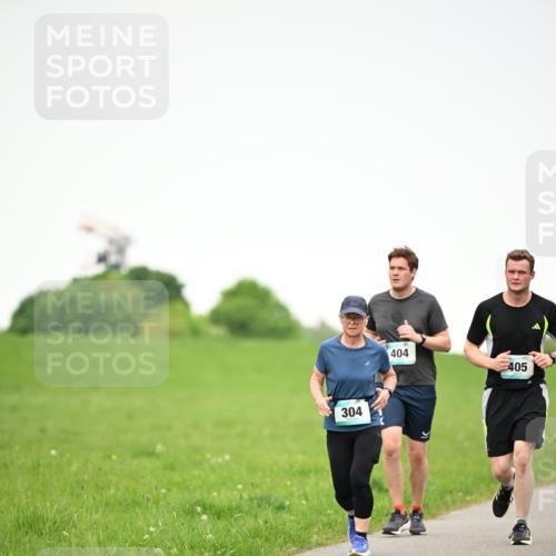 10.05.2026 - 8. Wedeler Halbmarathon Dr. Thomas Lammeyer http://msf.ph/oto/9714668 10.05.2026 12:21:51 Laufen 304, 404, 405 meine-sportfotos.de