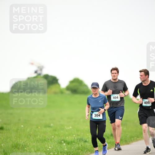 10.05.2026 - 8. Wedeler Halbmarathon Dr. Thomas Lammeyer http://msf.ph/oto/9714671 10.05.2026 12:21:51 Laufen 304, 404, 405 meine-sportfotos.de