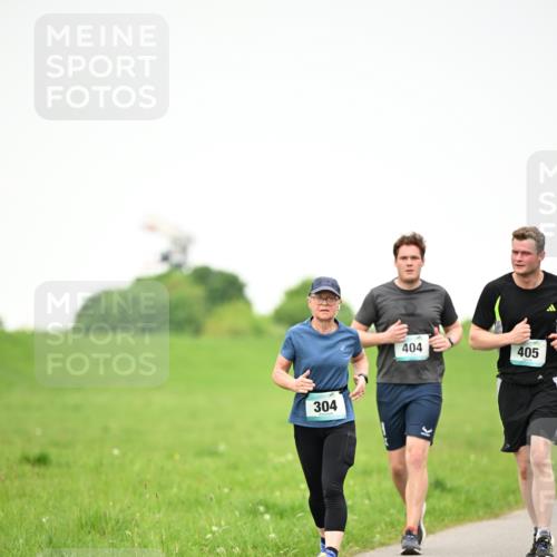 10.05.2026 - 8. Wedeler Halbmarathon Dr. Thomas Lammeyer http://msf.ph/oto/9714680 10.05.2026 12:21:52 Laufen 304, 404, 405 meine-sportfotos.de