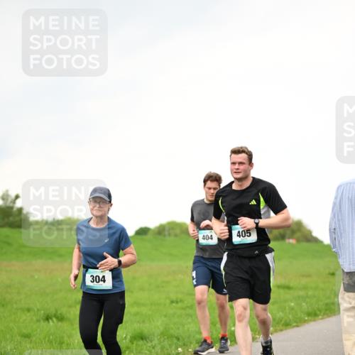 10.05.2026 - 8. Wedeler Halbmarathon Dr. Thomas Lammeyer http://msf.ph/oto/9714689 10.05.2026 12:22:00 Laufen 304, 404, 405 meine-sportfotos.de