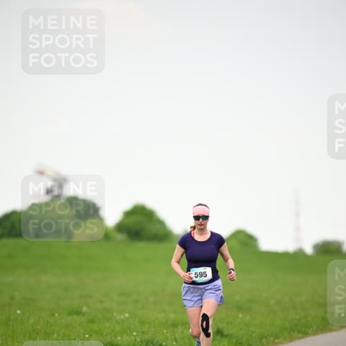 10.05.2026 - 8. Wedeler Halbmarathon Dr. Thomas Lammeyer http://msf.ph/oto/9714705 10.05.2026 12:22:59 Laufen 595 meine-sportfotos.de