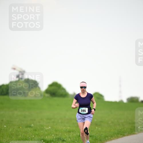 10.05.2026 - 8. Wedeler Halbmarathon Dr. Thomas Lammeyer http://msf.ph/oto/9714707 10.05.2026 12:22:59 Laufen 595 meine-sportfotos.de