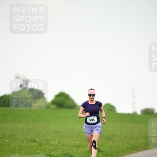 10.05.2026 - 8. Wedeler Halbmarathon Dr. Thomas Lammeyer http://msf.ph/oto/9714708 10.05.2026 12:22:59 Laufen 595 meine-sportfotos.de