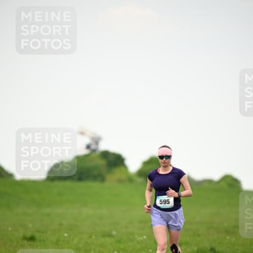 10.05.2026 - 8. Wedeler Halbmarathon Dr. Thomas Lammeyer http://msf.ph/oto/9714717 10.05.2026 12:23:00 Laufen 595 meine-sportfotos.de