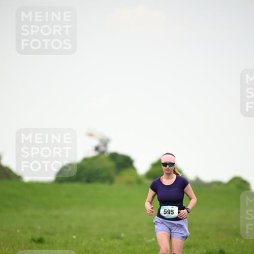 10.05.2026 - 8. Wedeler Halbmarathon Dr. Thomas Lammeyer http://msf.ph/oto/9714722 10.05.2026 12:23:00 Laufen 595 meine-sportfotos.de