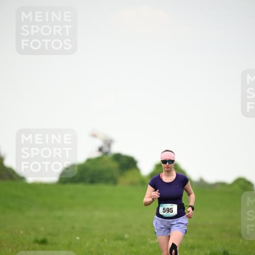 10.05.2026 - 8. Wedeler Halbmarathon Dr. Thomas Lammeyer http://msf.ph/oto/9714724 10.05.2026 12:23:00 Laufen 595 meine-sportfotos.de