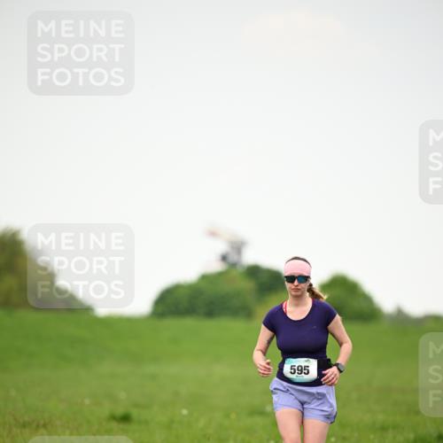 10.05.2026 - 8. Wedeler Halbmarathon Dr. Thomas Lammeyer http://msf.ph/oto/9714729 10.05.2026 12:23:01 Laufen 595 meine-sportfotos.de