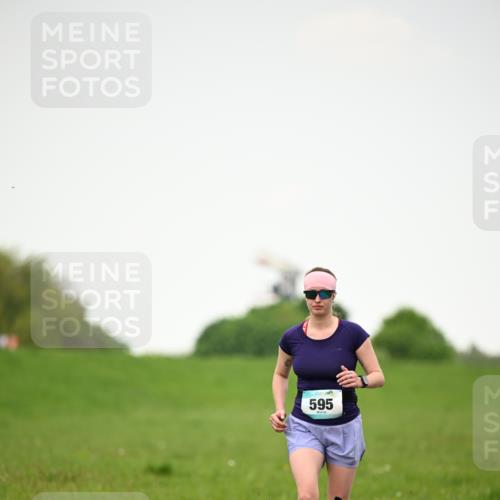 10.05.2026 - 8. Wedeler Halbmarathon Dr. Thomas Lammeyer http://msf.ph/oto/9714737 10.05.2026 12:23:02 Laufen 595 meine-sportfotos.de