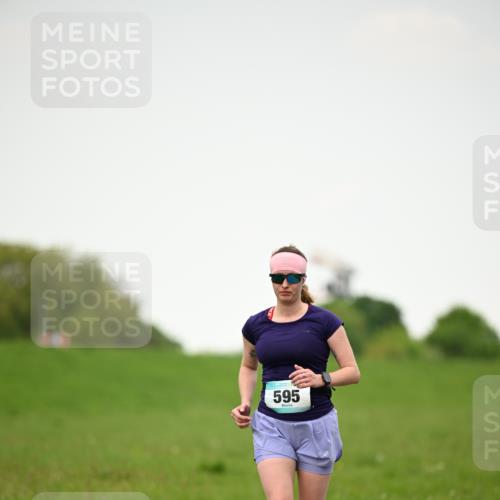 10.05.2026 - 8. Wedeler Halbmarathon Dr. Thomas Lammeyer http://msf.ph/oto/9714748 10.05.2026 12:23:03 Laufen 595 meine-sportfotos.de