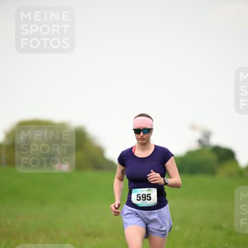 10.05.2026 - 8. Wedeler Halbmarathon Dr. Thomas Lammeyer http://msf.ph/oto/9714756 10.05.2026 12:23:03 Laufen 595 meine-sportfotos.de