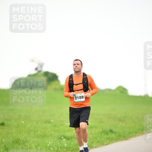10.05.2026 - 8. Wedeler Halbmarathon Dr. Thomas Lammeyer http://msf.ph/oto/9714763 10.05.2026 12:23:30 Laufen 2189 meine-sportfotos.de
