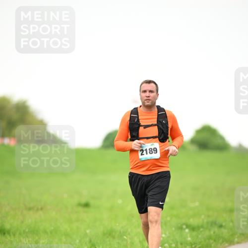 10.05.2026 - 8. Wedeler Halbmarathon Dr. Thomas Lammeyer http://msf.ph/oto/9714786 10.05.2026 12:23:31 Laufen 2189 meine-sportfotos.de