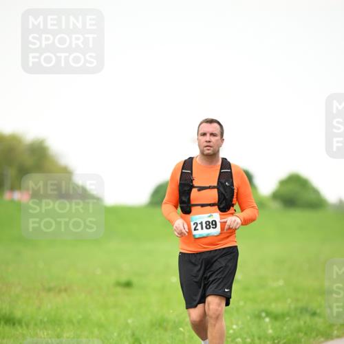 10.05.2026 - 8. Wedeler Halbmarathon Dr. Thomas Lammeyer http://msf.ph/oto/9714787 10.05.2026 12:23:31 Laufen 2189 meine-sportfotos.de