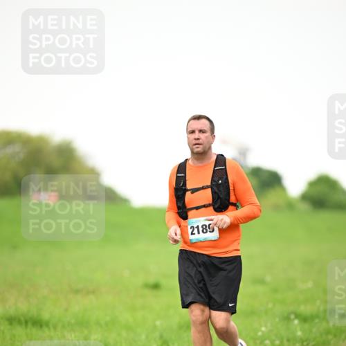 10.05.2026 - 8. Wedeler Halbmarathon Dr. Thomas Lammeyer http://msf.ph/oto/9714792 10.05.2026 12:23:32 Laufen 2189 meine-sportfotos.de