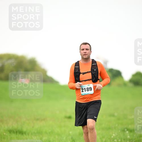 10.05.2026 - 8. Wedeler Halbmarathon Dr. Thomas Lammeyer http://msf.ph/oto/9714794 10.05.2026 12:23:32 Laufen 2189 meine-sportfotos.de