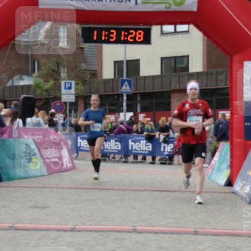10.05.2026 - 8. Wedeler Halbmarathon Yannick Fuchs http://msf.ph/oto/9714916 10.05.2026 11:31:26 Ziel 2121, 2239 meine-sportfotos.de