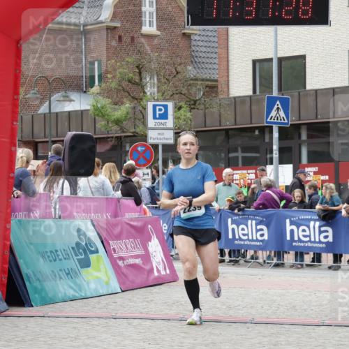10.05.2026 - 8. Wedeler Halbmarathon Yannick Fuchs http://msf.ph/oto/9714919 10.05.2026 11:31:26 Ziel 2121, 2239 meine-sportfotos.de