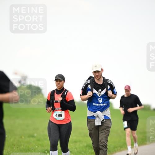 10.05.2026 - 8. Wedeler Halbmarathon Dr. Thomas Lammeyer http://msf.ph/oto/9714965 10.05.2026 12:24:17 Laufen 499 meine-sportfotos.de