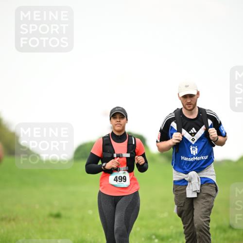 10.05.2026 - 8. Wedeler Halbmarathon Dr. Thomas Lammeyer http://msf.ph/oto/9714977 10.05.2026 12:24:18 Laufen 499 meine-sportfotos.de