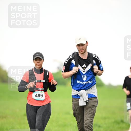 10.05.2026 - 8. Wedeler Halbmarathon Dr. Thomas Lammeyer http://msf.ph/oto/9714988 10.05.2026 12:24:19 Laufen 499 meine-sportfotos.de