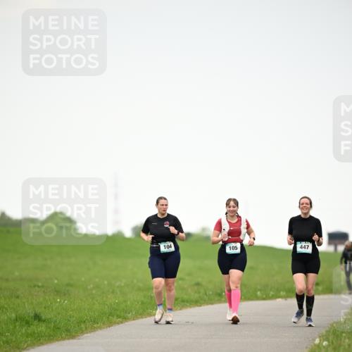 10.05.2026 - 8. Wedeler Halbmarathon Dr. Thomas Lammeyer http://msf.ph/oto/9715164 10.05.2026 12:25:21 Laufen 104, 105, 447 meine-sportfotos.de