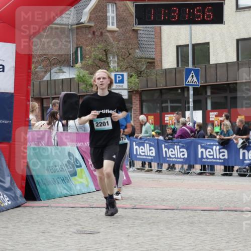 10.05.2026 - 8. Wedeler Halbmarathon Yannick Fuchs http://msf.ph/oto/9715169 10.05.2026 11:31:55 Ziel 508, 970, 2201 meine-sportfotos.de