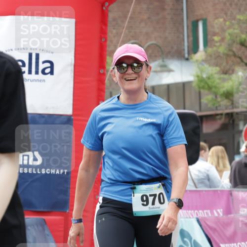 10.05.2026 - 8. Wedeler Halbmarathon Yannick Fuchs http://msf.ph/oto/9715177 10.05.2026 11:31:57 Ziel 508, 970, 2201 meine-sportfotos.de
