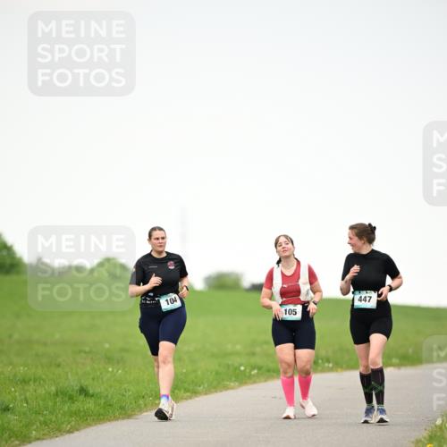 10.05.2026 - 8. Wedeler Halbmarathon Dr. Thomas Lammeyer http://msf.ph/oto/9715193 10.05.2026 12:25:24 Laufen 104, 105, 447 meine-sportfotos.de