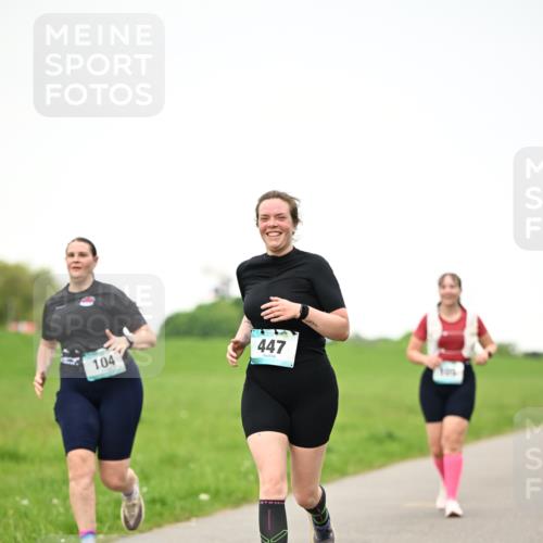 10.05.2026 - 8. Wedeler Halbmarathon Dr. Thomas Lammeyer http://msf.ph/oto/9715236 10.05.2026 12:25:30 Laufen 104, 447 meine-sportfotos.de